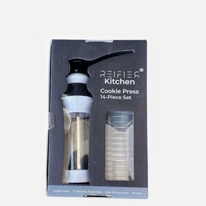 New 14-Piece Cookie Press Set